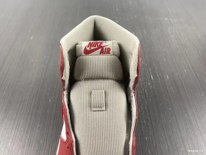 Reps TB Newstalgia DJ4891-061 OG (W) Jordan 1 High Chenille 0425
